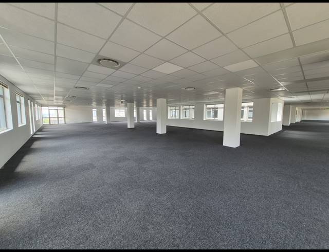 1,212M² OFFICE TO LET IN SANDTON CENTRAL